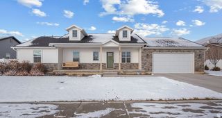 1211 E 500 S, Hyrum, UT 84319
