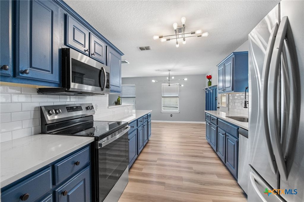 5742 Butch Canyon, San Antonio, TX 78252