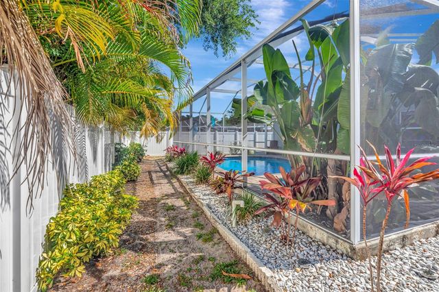 1424 STEWART BOULEVARD, Clearwater, FL 33764