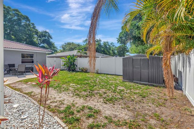 1424 STEWART BOULEVARD, Clearwater, FL 33764