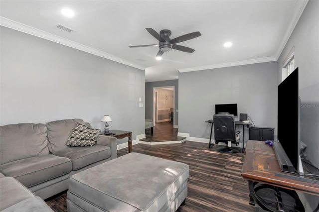 1424 STEWART BOULEVARD, Clearwater, FL 33764