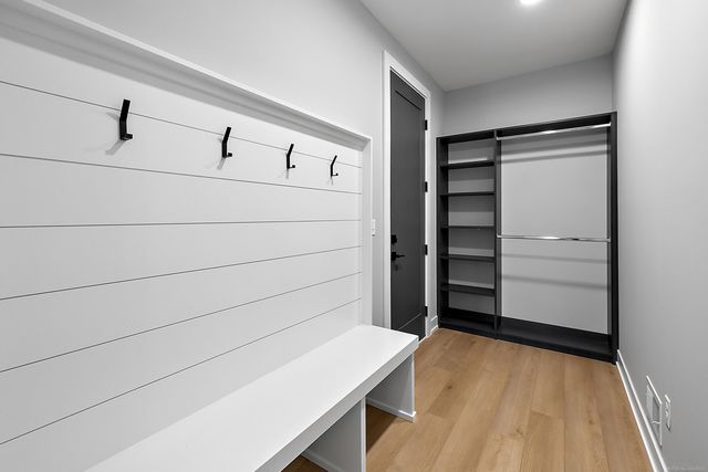 5847 Heights Drive, Sterling Heights, MI 48314