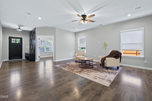 197 E Dentaires Way, Willow Springs, NC 27592