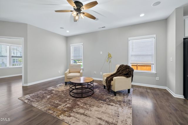 197 E Dentaires Way, Willow Springs, NC 27592