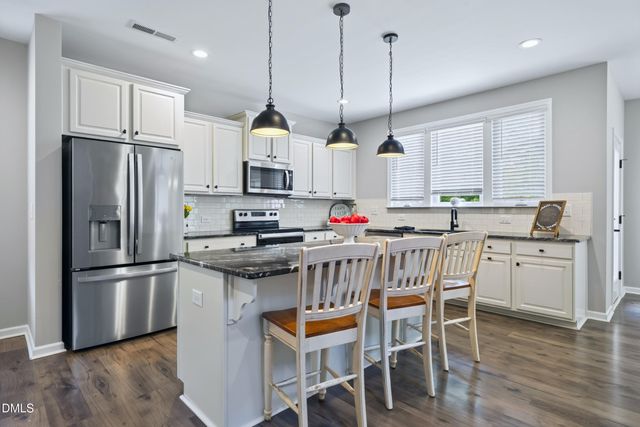 197 E Dentaires Way, Willow Springs, NC 27592