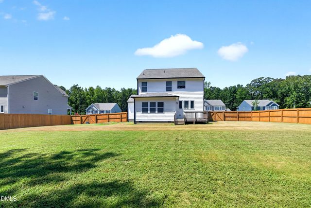 197 E Dentaires Way, Willow Springs, NC 27592