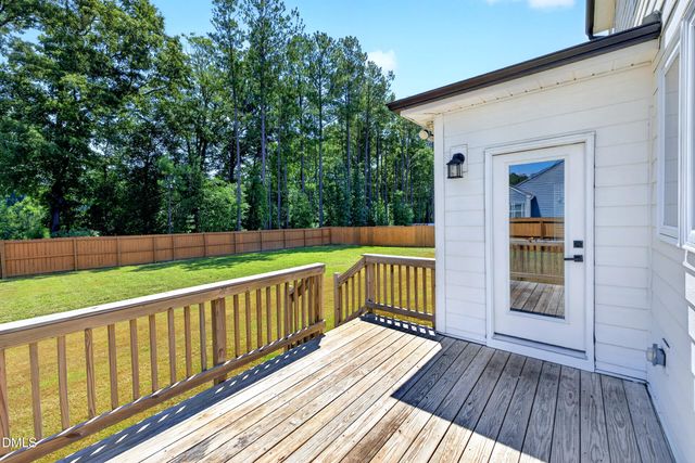 197 E Dentaires Way, Willow Springs, NC 27592