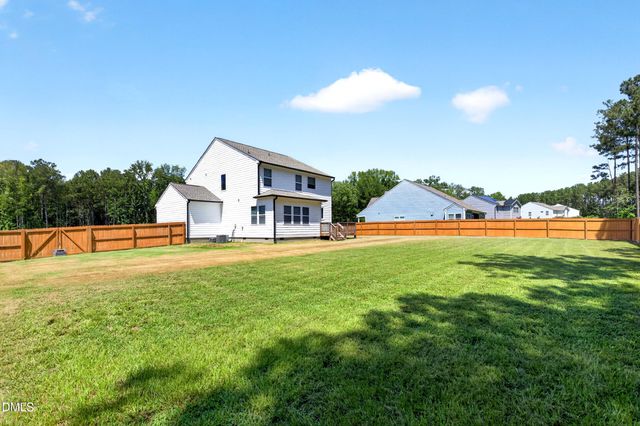 197 E Dentaires Way, Willow Springs, NC 27592