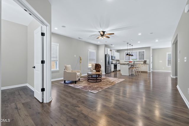 197 E Dentaires Way, Willow Springs, NC 27592