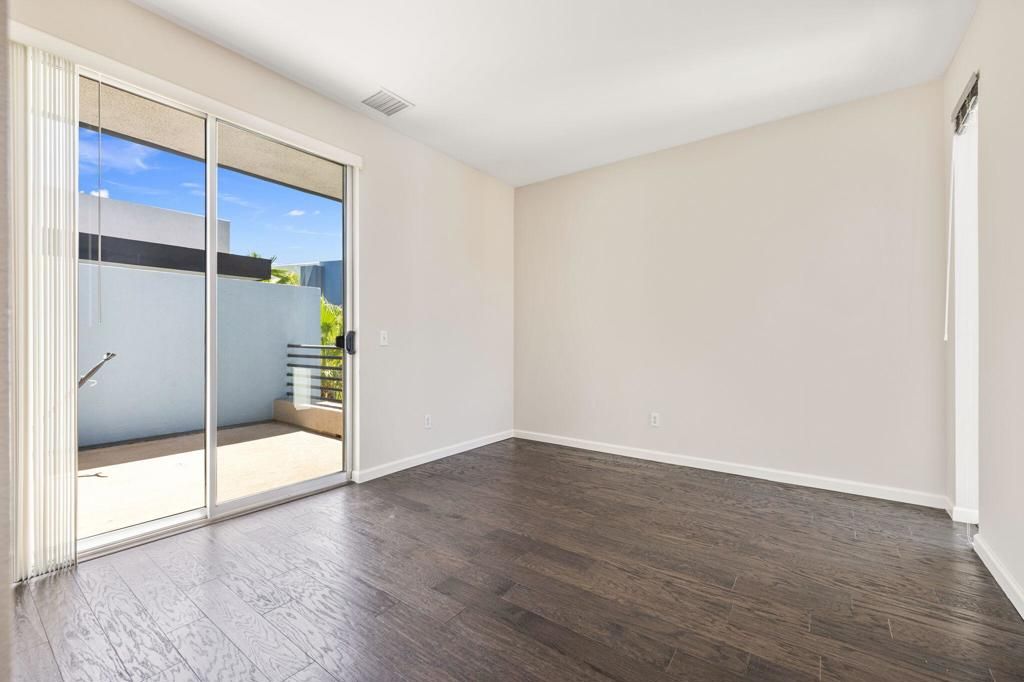 Image 31 of property listing at 231 Breeze Loop, Palm Springs, CA 92262
