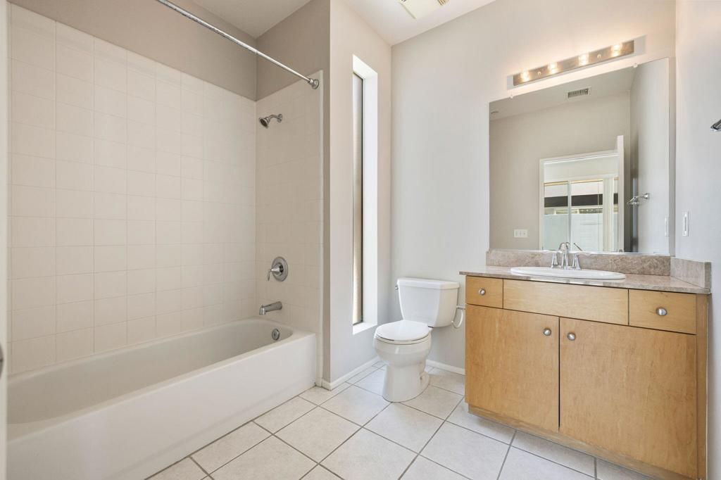 Image 32 of property listing at 231 Breeze Loop, Palm Springs, CA 92262