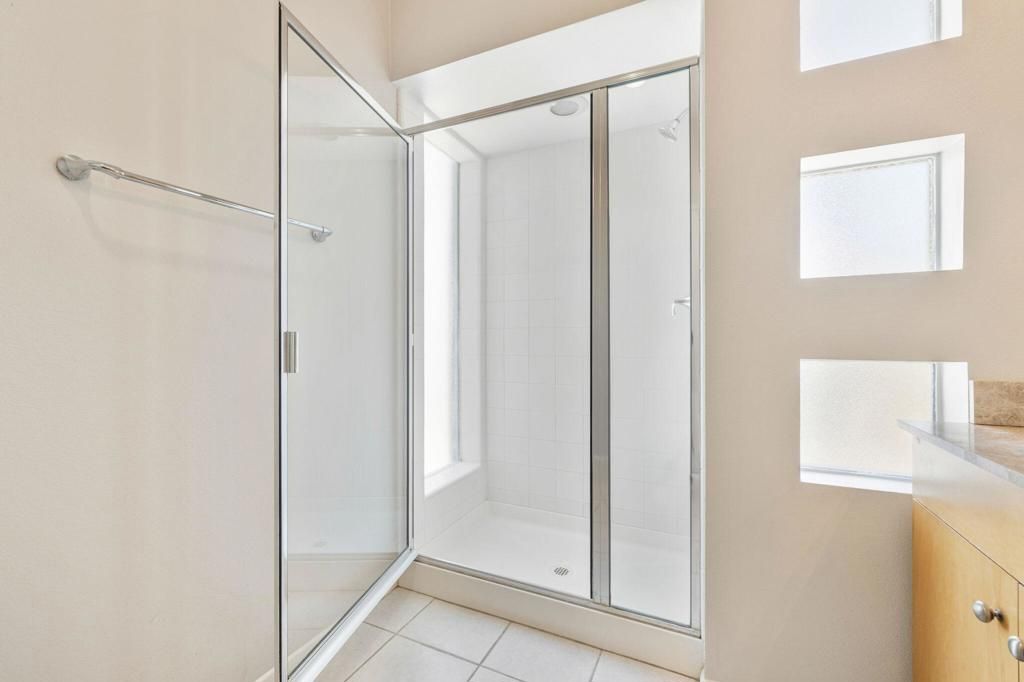 Image 36 of property listing at 231 Breeze Loop, Palm Springs, CA 92262