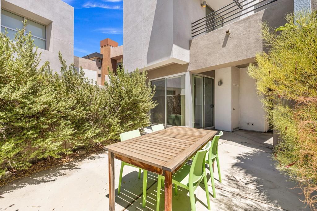 Image 38 of property listing at 231 Breeze Loop, Palm Springs, CA 92262