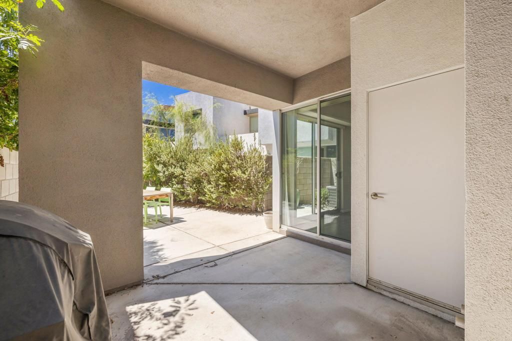 Image 39 of property listing at 231 Breeze Loop, Palm Springs, CA 92262