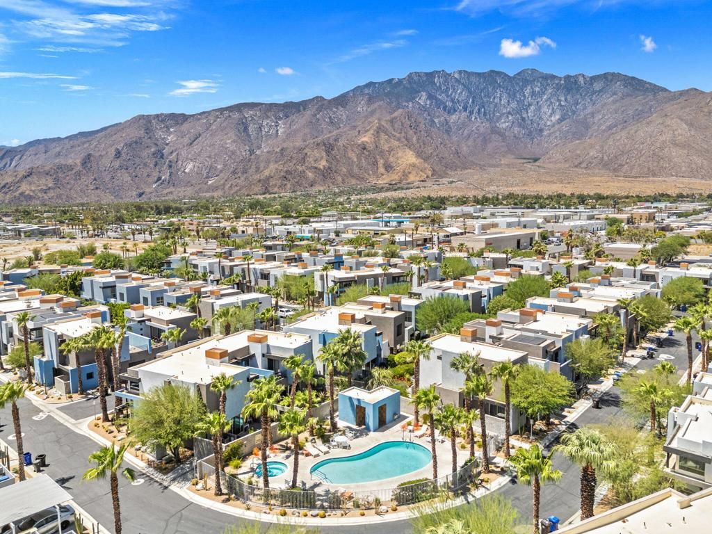 Image 44 of property listing at 231 Breeze Loop, Palm Springs, CA 92262