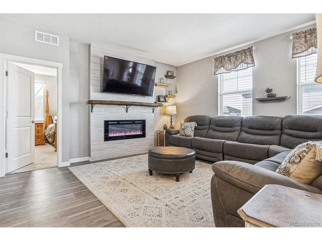 4985 Cattle Cross Ln, Castle Rock, CO 80104