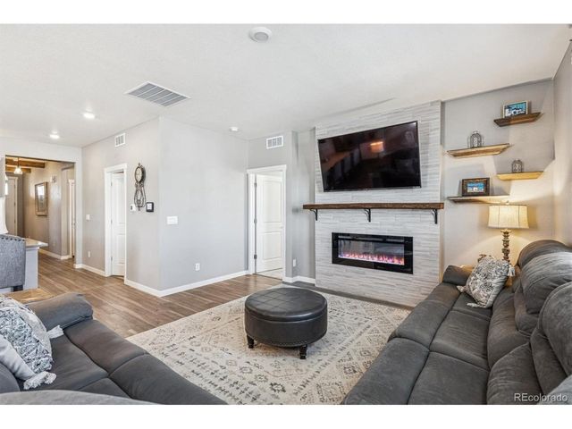 4985 Cattle Cross Ln, Castle Rock, CO 80104