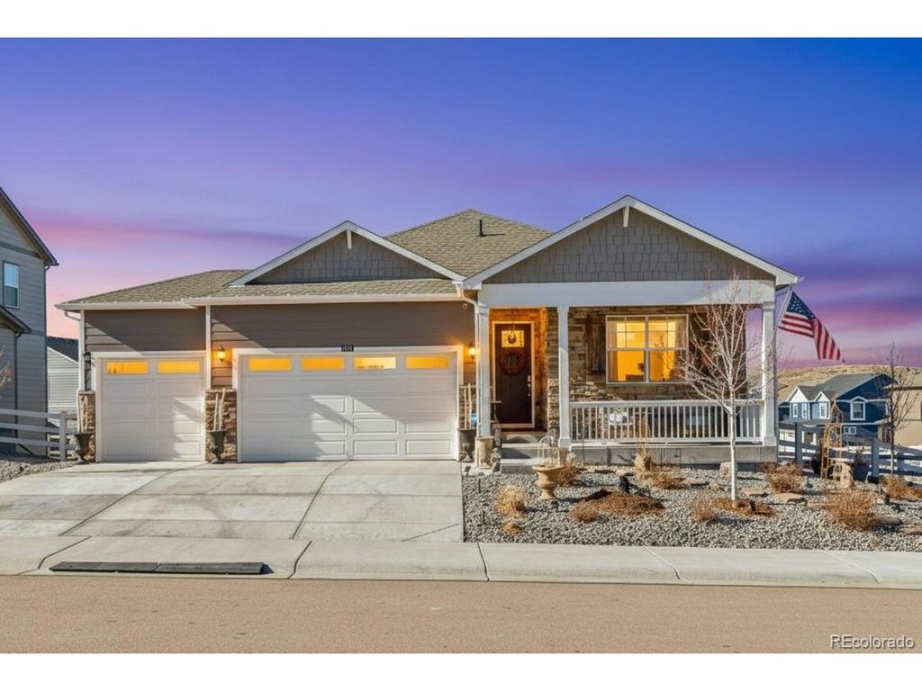 4985 Cattle Cross Ln, Castle Rock, CO 80104
