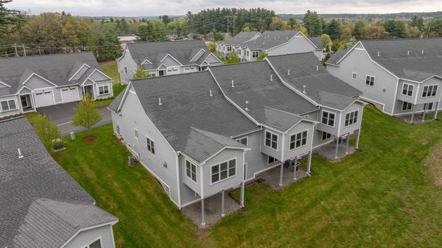 10 Abenaki Circle, Merrimack, NH 03054