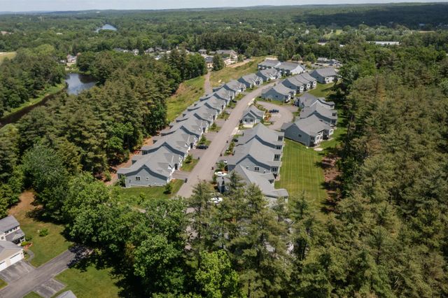 10 Abenaki Circle, Merrimack, NH 03054