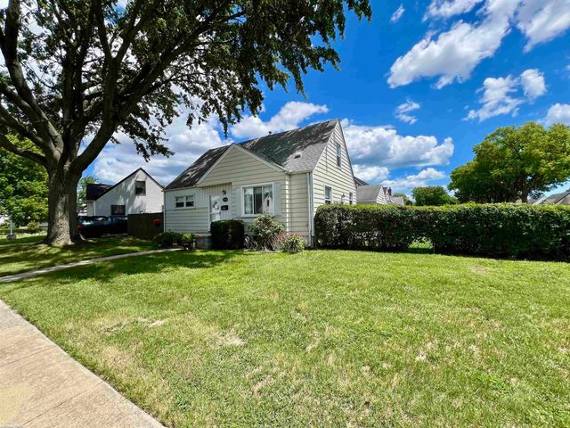 16624 Bettmar Street, Roseville, MI 48066