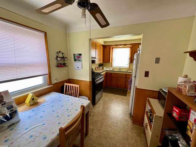 16624 Bettmar Street, Roseville, MI 48066