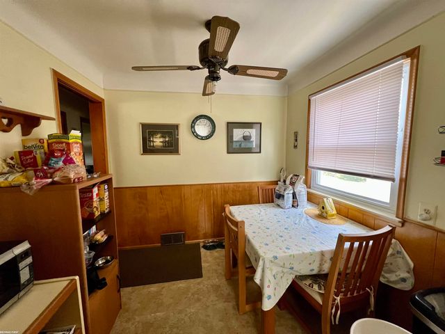 16624 Bettmar Street, Roseville, MI 48066