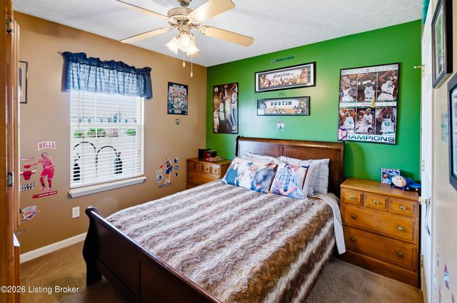 664 Oak Grove Blvd, Shepherdsville, KY 40165