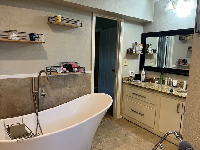 2050 Estates Parkway, Lucas, TX 75002