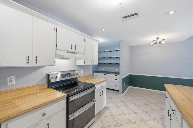 14801 PERRIWINKLE PLACE, Tampa, FL 33625