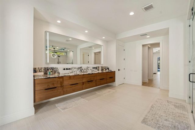 17720 ROYAL EAGLE LANE, Lutz, FL 33549