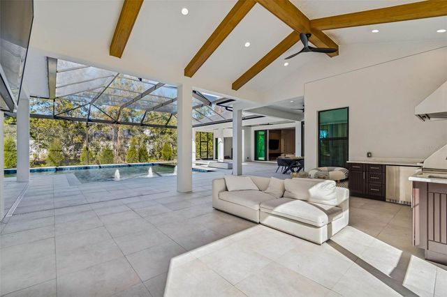 17720 ROYAL EAGLE LANE, Lutz, FL 33549