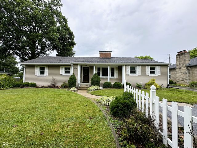 811 Shadowlawn Avenue, Greencastle, IN 46135