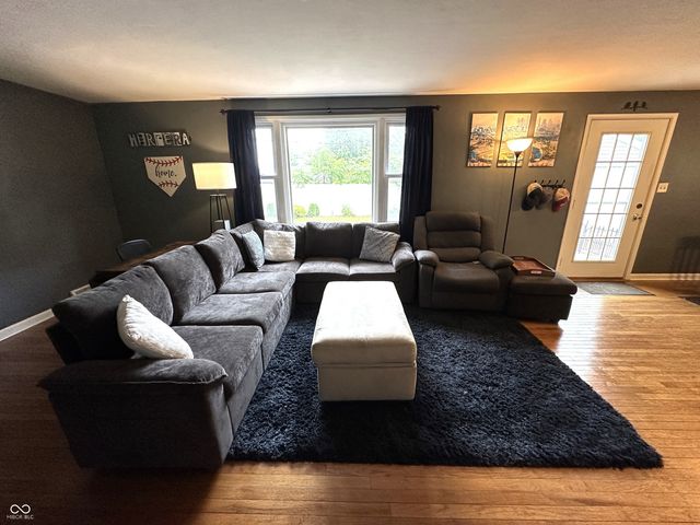 811 Shadowlawn Avenue, Greencastle, IN 46135