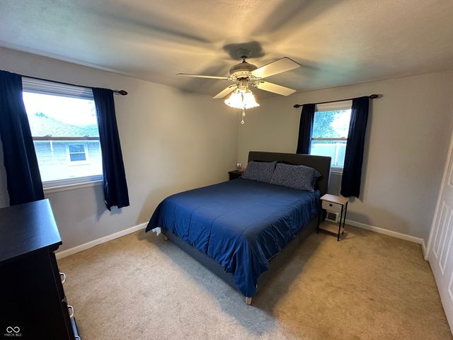 811 Shadowlawn Avenue, Greencastle, IN 46135