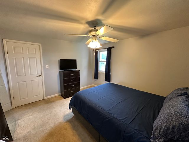 811 Shadowlawn Avenue, Greencastle, IN 46135