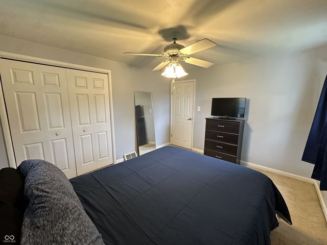 811 Shadowlawn Avenue, Greencastle, IN 46135