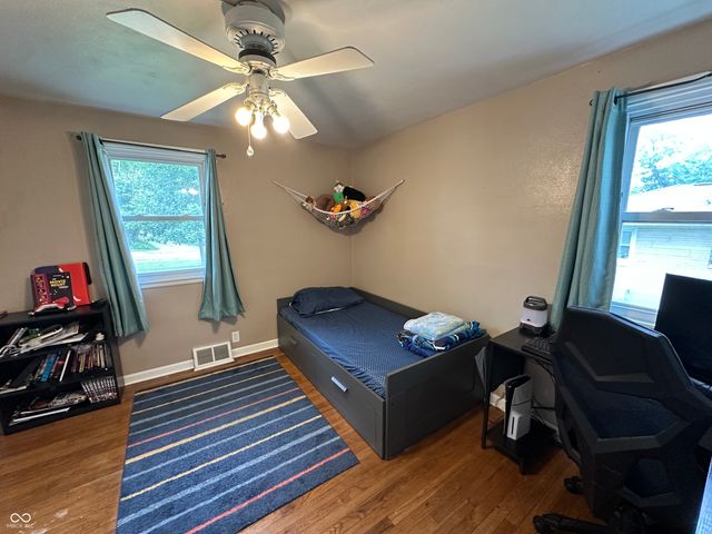 811 Shadowlawn Avenue, Greencastle, IN 46135
