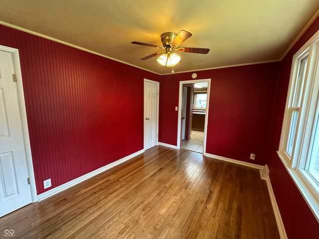 811 Shadowlawn Avenue, Greencastle, IN 46135