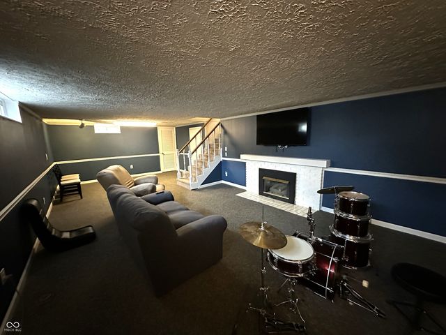 811 Shadowlawn Avenue, Greencastle, IN 46135