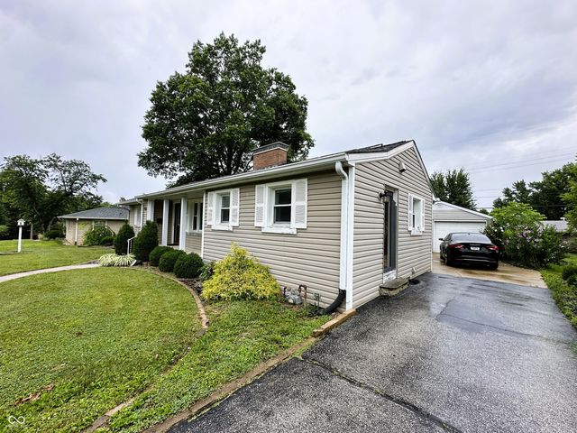 811 Shadowlawn Avenue, Greencastle, IN 46135