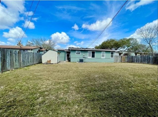 4814 Dody St, Corpus Christi, TX 78413