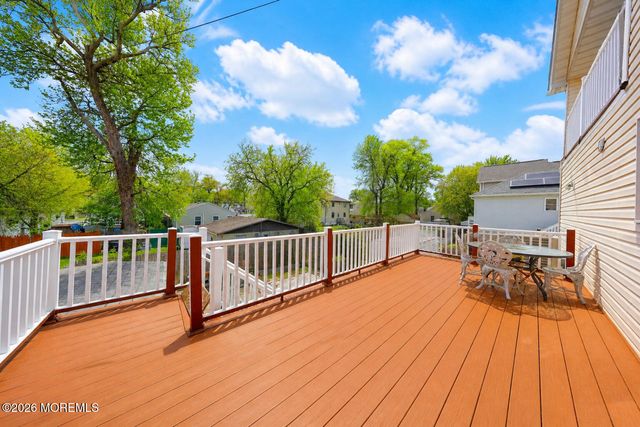 34 Evergreen Place, Keansburg, NJ 07734