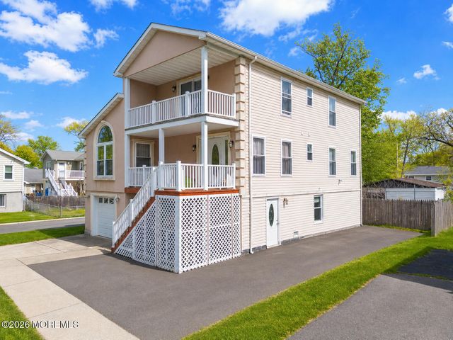 34 Evergreen Place, Keansburg, NJ 07734