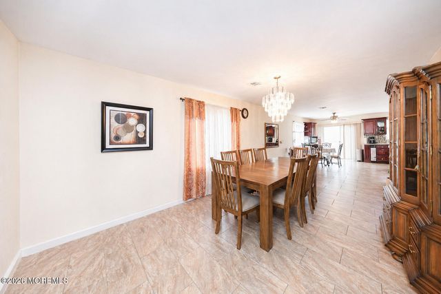 34 Evergreen Place, Keansburg, NJ 07734