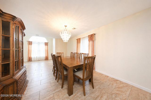 34 Evergreen Place, Keansburg, NJ 07734