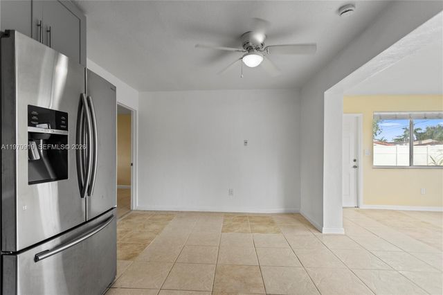 1831 SW 97th Ter, Miramar, FL 33025