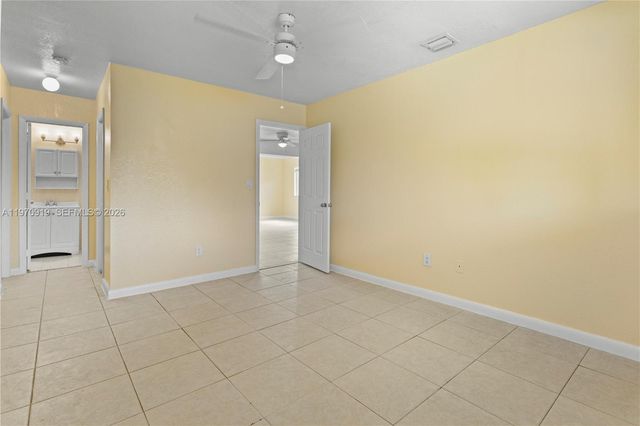 1831 SW 97th Ter, Miramar, FL 33025