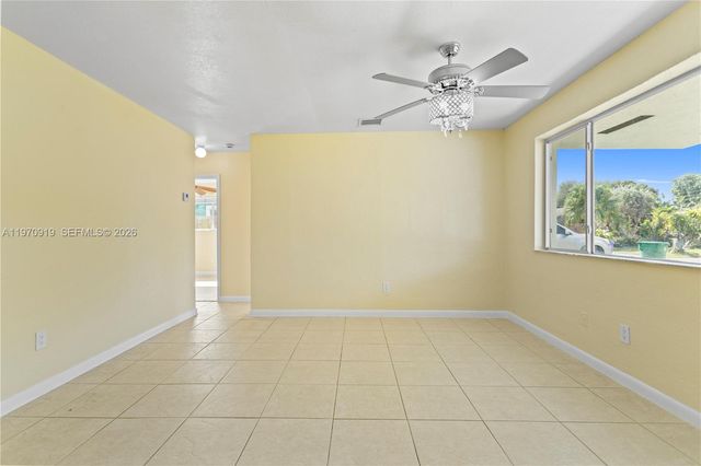 1831 SW 97th Ter, Miramar, FL 33025