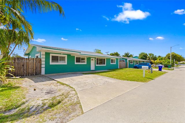 1831 SW 97th Ter, Miramar, FL 33025